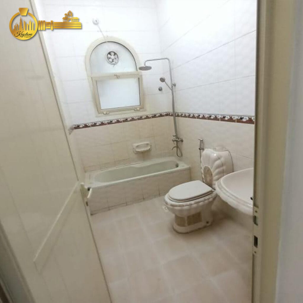 🏡 Spacious 5BR Villa for Sale in Al Rawda 1, Ajman 5,000 Sqft AED 1.6 Million-3