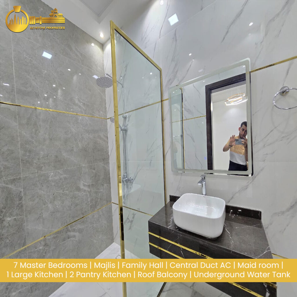 7 Bedroom Corner Villa for Sale in Ajman 7