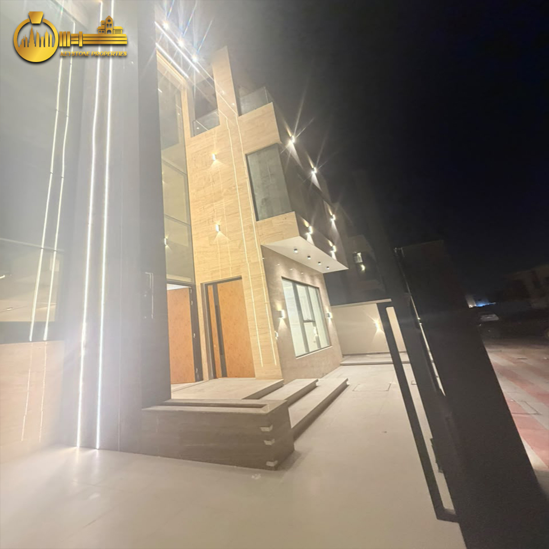 Luxury 6 Bedroom Villa for Sale in Al Helio 2, Ajman A253, 3